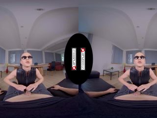 The Matrix – Trinity A XXX Parody – Vinna Reed (Oculus, Go 4K)!!!-0