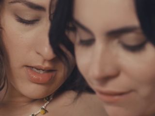 [FrolicMe] Maria Riot And Tula Vida Lemonada [09.15.24] [1080p]-8