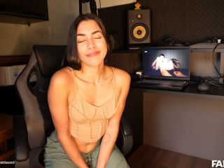 Mi Reaccin A Porno Amateur  Bob Big Tula Ft. Meg Vicious Knock Knock Prod 1080p-1