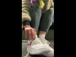 xxx video clip 42 anas socks 15-01-2021-2009226938-I wonder if anyone has a foot fetish on this train  Wearing Nike airforces and Nike socks | feet | feet porn first foot fetish-1