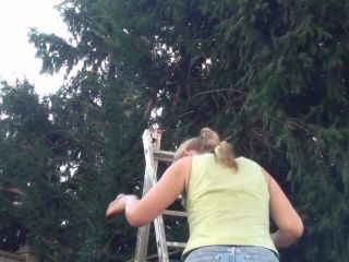 Move Up The Garden Ladder!-8