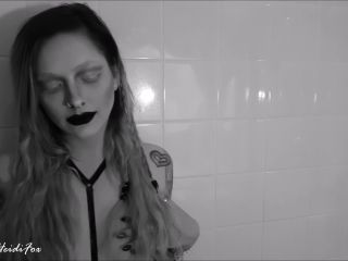 adult video 7  milf porn | HeidiFox in 06 – Black Glitter Oil | milf-0