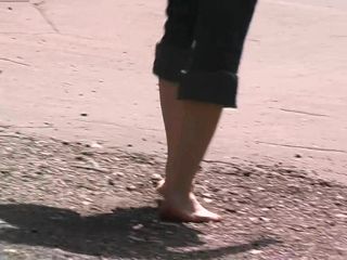 converse fetish porn fetish porn | Bare Feet In The City Video – Alenka 2006-03-23 | female-3