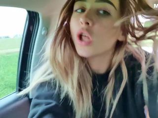 MollyKelt - Unexpected sex in the car on the way to college-5