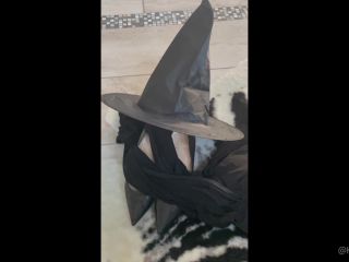 Katy Ann XO () Katyannxo - new clip witch bitch full clip has sound in your inbox 25-10-2021-9