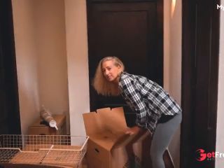 [GetFreeDays.com] Blonde hottie pays moving helpers with blowjobs and wet pussy - MyDirtyHobby Adult Clip April 2023-0