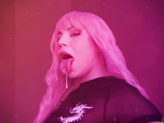 Goddess Blonde Kitty - juicy video clip with Pussy Close Up.-3