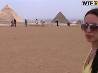 Hot travel sex movie from Egypt Day 4 Blowjob near the pyramids-0