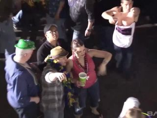 Martha Flashes Her Tits During Mardi Gras Festivities-2