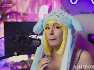 adult video clip 9 mature hardcore Alice Bong – ASMR Eating and Sex, pussy play on cosplay-3