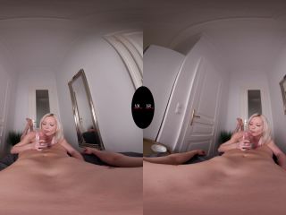 Zazie Skymm - Zazie Welcums You At The Massage Parlor - Hardcore Director's Cut - VRedging, SLR (UltraHD 4K 2024) New Porn-2