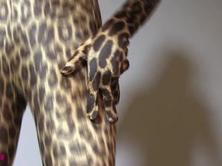 Leopard in Zentai Catsuit-1