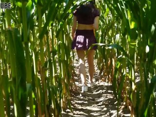  Amateur porn Hot Blowjob In A Cornfield  ElivaLove -2