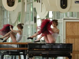 [AgePlays.com] FlexyTeens – Naked-Gymnast presents Alla Zadornaya 2-2