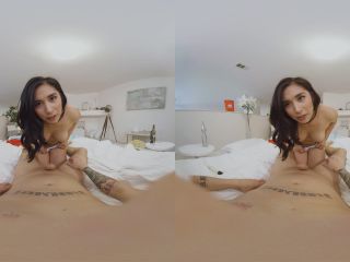 Asian Hangover - [Virtual Reality]-1