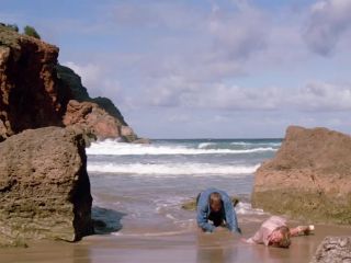 Anne Heche, Jacqueline Obradors Sexy - Six Days Seven Nights 1998 HD ...-3