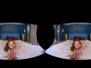 DREAMCAM  Viewers Help Jia Lissa Achieve Orgasm With A Fucking Machines-5