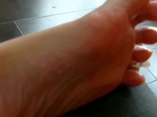 Chinese toe insertion footjob 2 foot -1