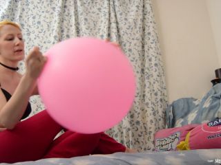 Misha mystique blowing up 16 inch balloon popping it-4