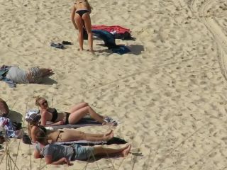Three hotties in thong bikinis on a big beach-6