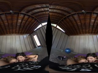 online porn clip 44 VR – Skylar Snow, Jessica Rex – Tri-Ass-ic World,  on virtual reality -3